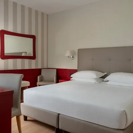 Hotel Orient&pacific 4*